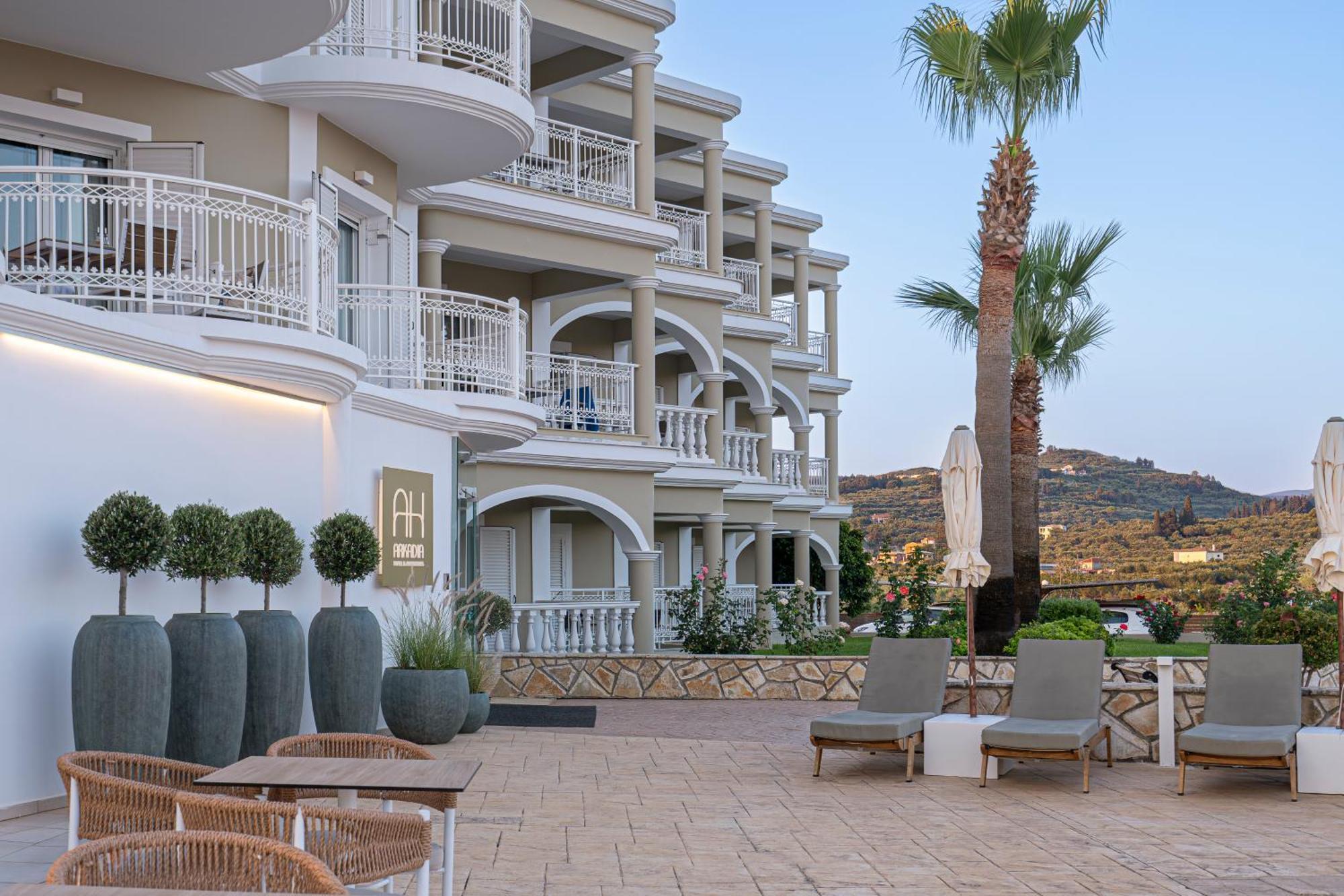 Arkadia Hotel Kypseli Ngoại thất bức ảnh