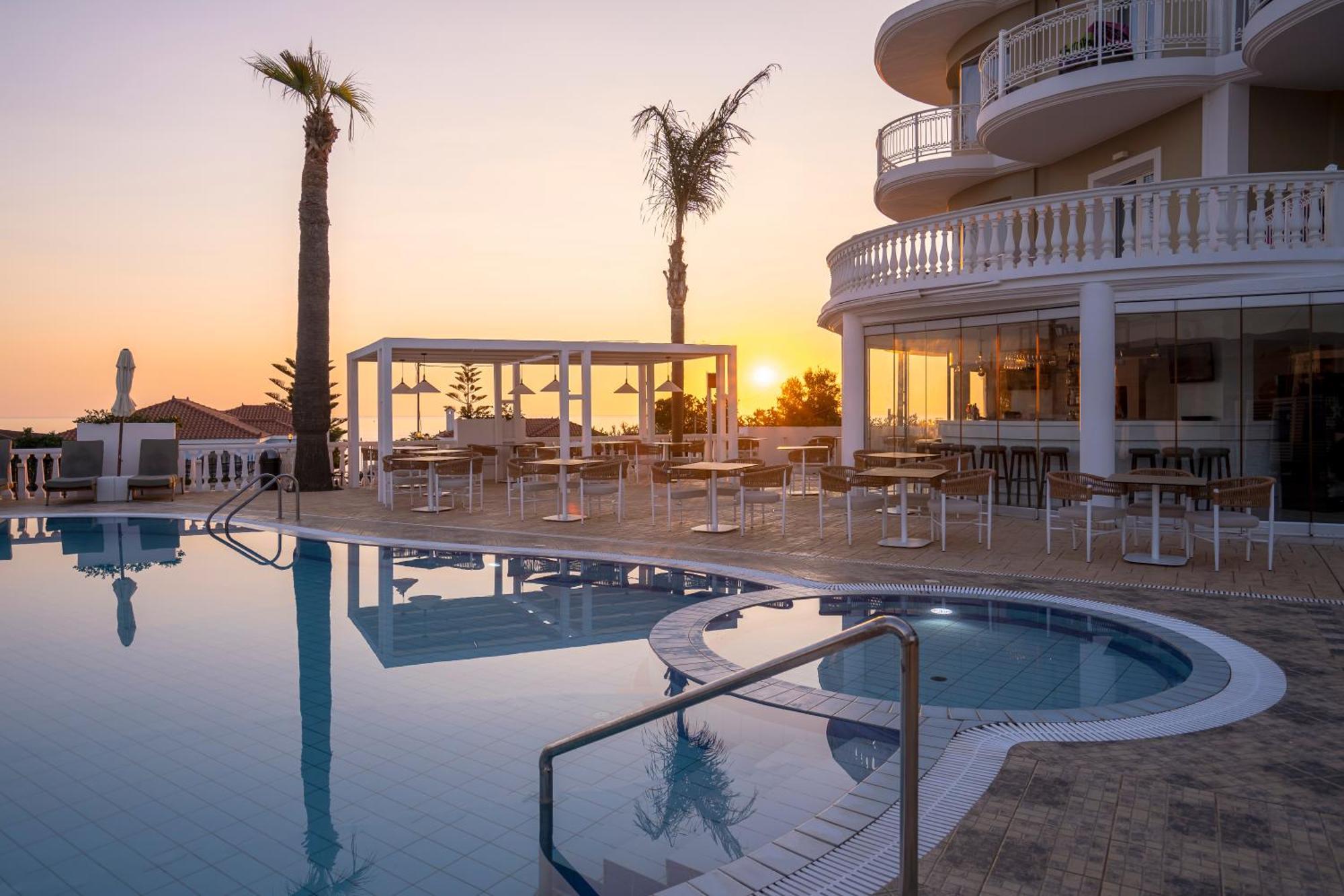 Arkadia Hotel Kypseli Ngoại thất bức ảnh
