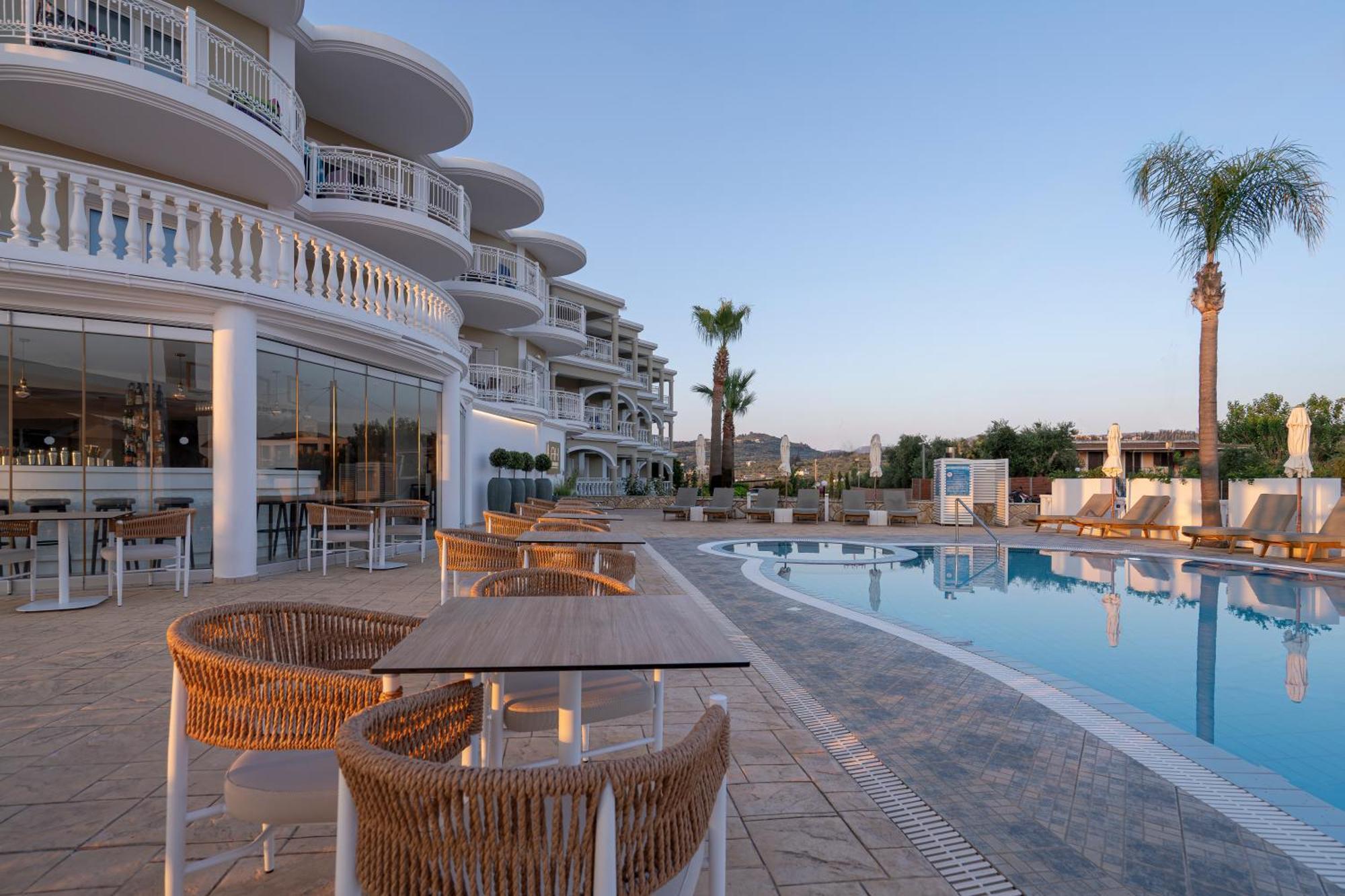 Arkadia Hotel Kypseli Ngoại thất bức ảnh