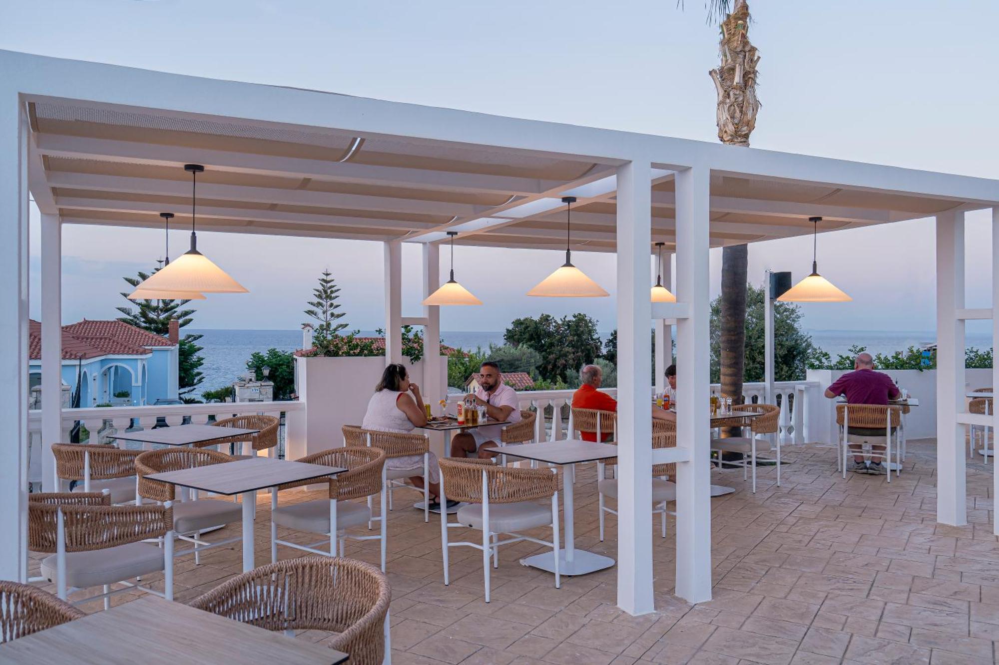 Arkadia Hotel Kypseli Ngoại thất bức ảnh